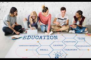 Educación y negocio